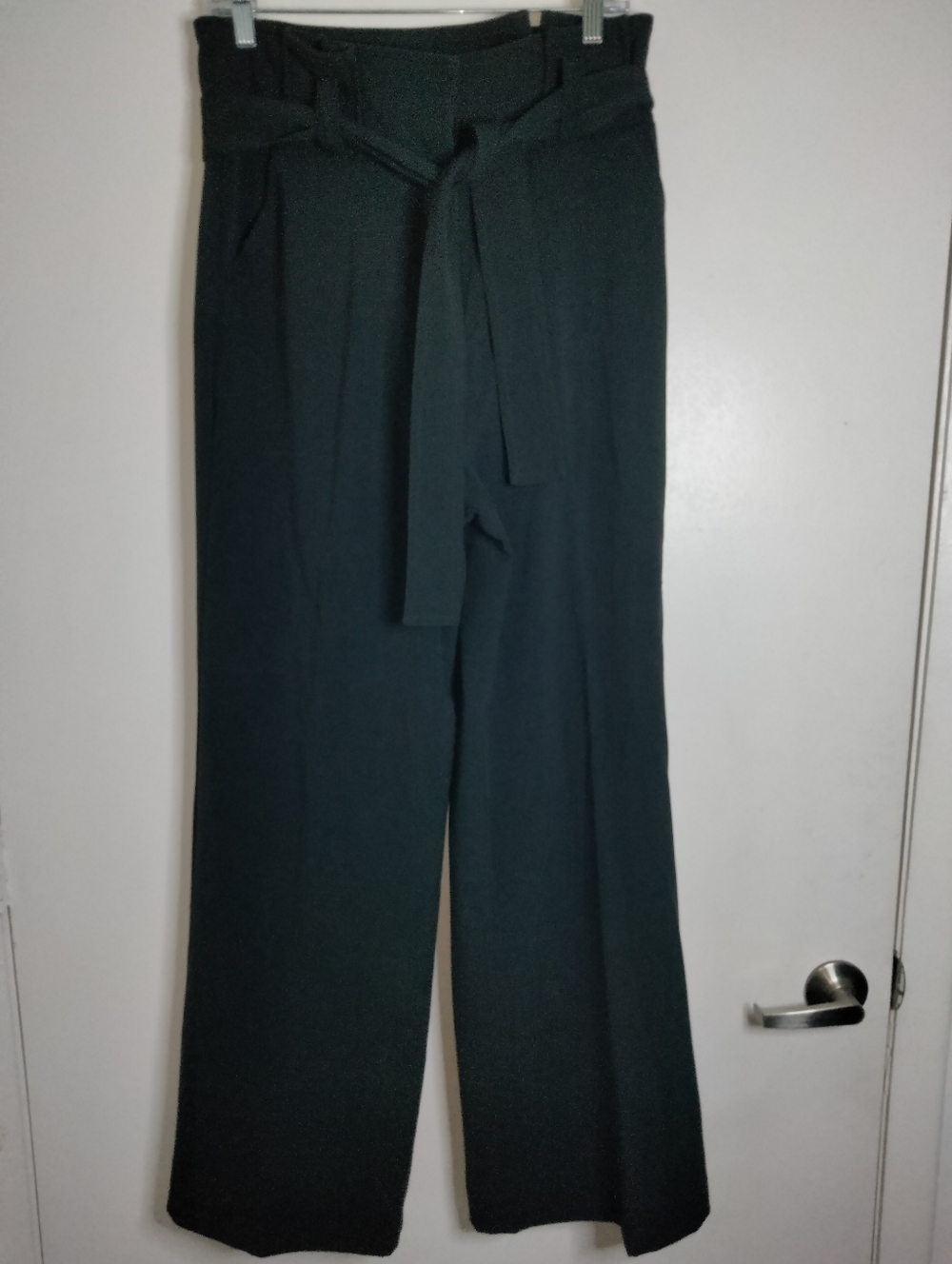 New York & Company (Size 8) Classic Black Stretch Paperbag Belted Wide-Leg Pants - Picture 6 of 14